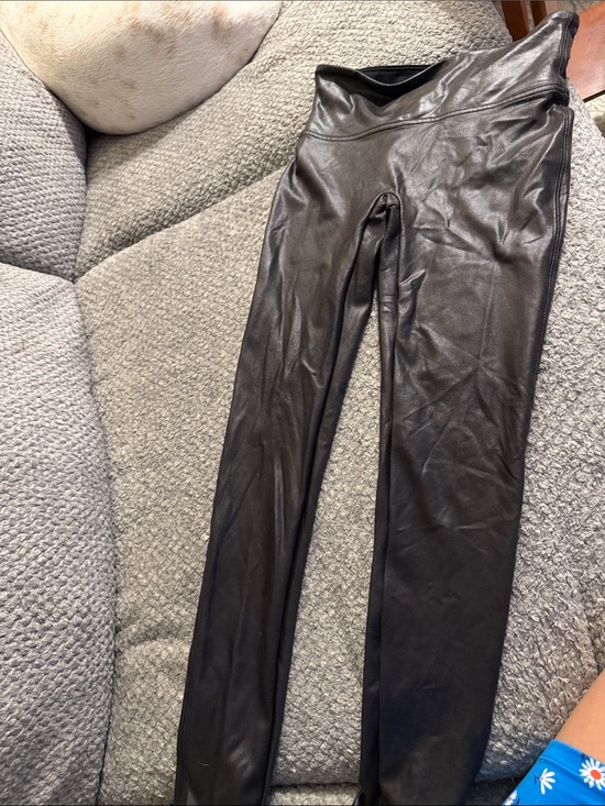 SPANX Pants - SPANX Black High-Rise Shaping Leggings with Red Tag